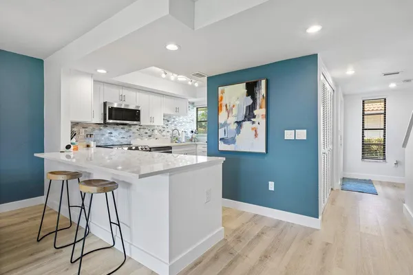 $270,000 | 4143 Kittiwake Court, Unit KITTIWAKE, Boynton Beach, FL 33436