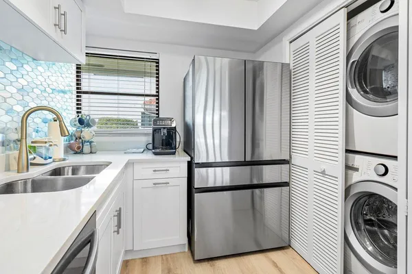 $270,000 | 4143 Kittiwake Court, Unit KITTIWAKE, Boynton Beach, FL 33436