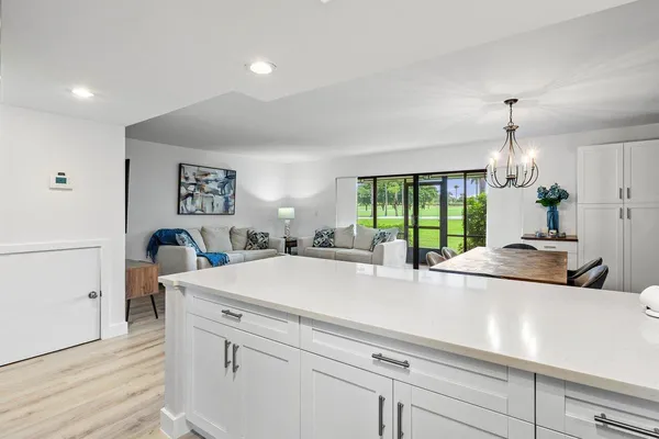 $270,000 | 4143 Kittiwake Court, Unit KITTIWAKE, Boynton Beach, FL 33436