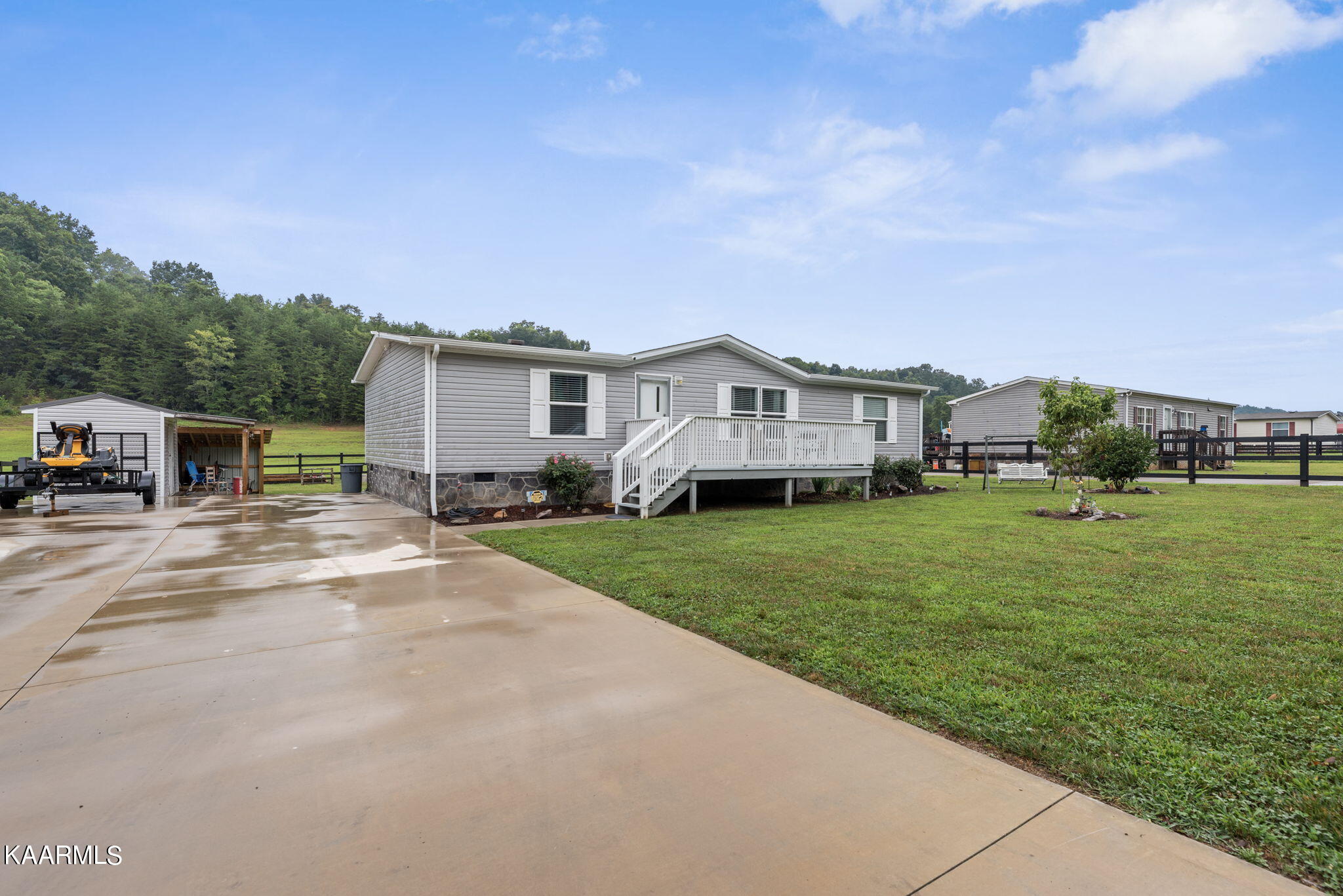 355 Possum Valley Road Maynardville, TN 37807 - Photo 2 of 27 2-web-or-mls-PssmVlly355 (19)