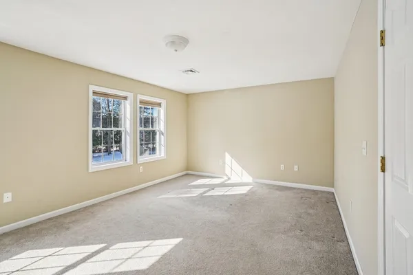 $419,000 | 18 Alden Drive, Unit 3, Berlin, MA 01503