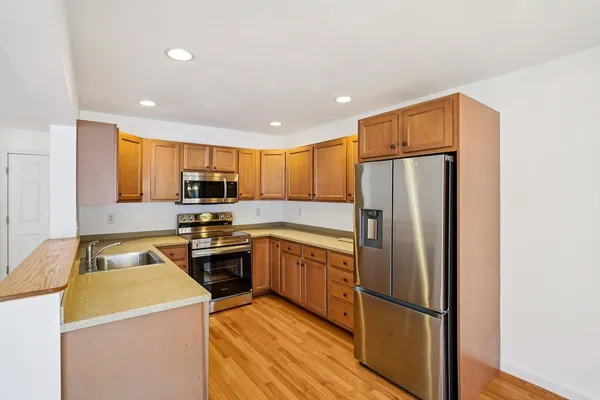 $419,000 | 18 Alden Drive, Unit 3, Berlin, MA 01503