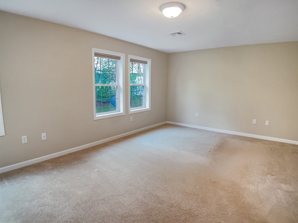 18 Alden Drive, Unit 3 Berlin, MA 01503 - Photo 5 of 21