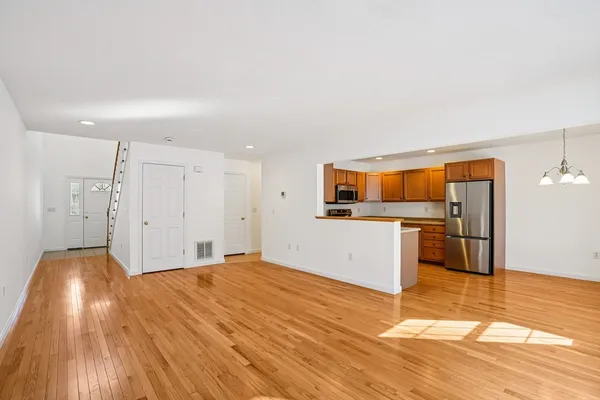 $419,000 | 18 Alden Drive, Unit 3, Berlin, MA 01503