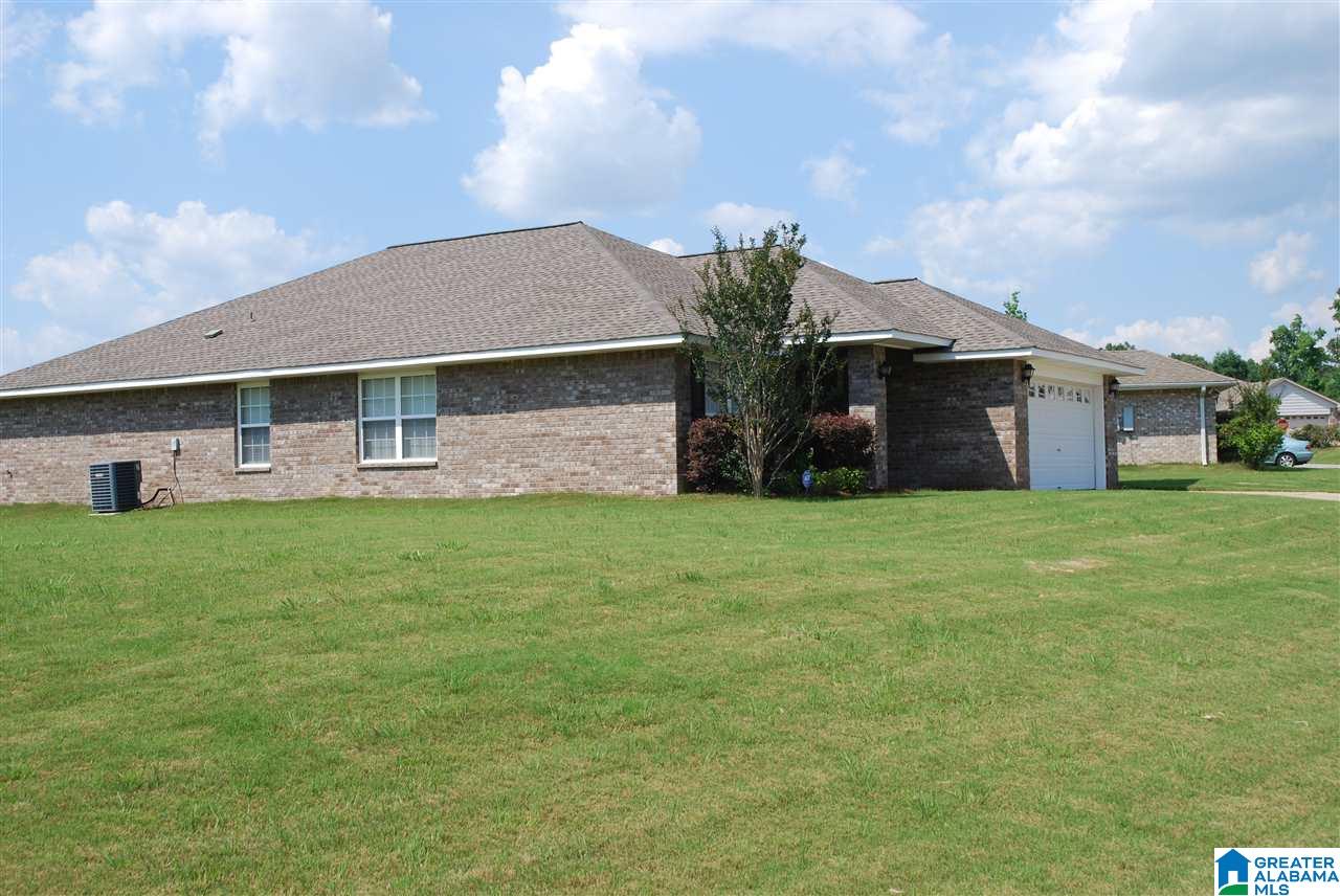 416 Marsh Circle Calera, AL 35040 - Photo 2 of 26