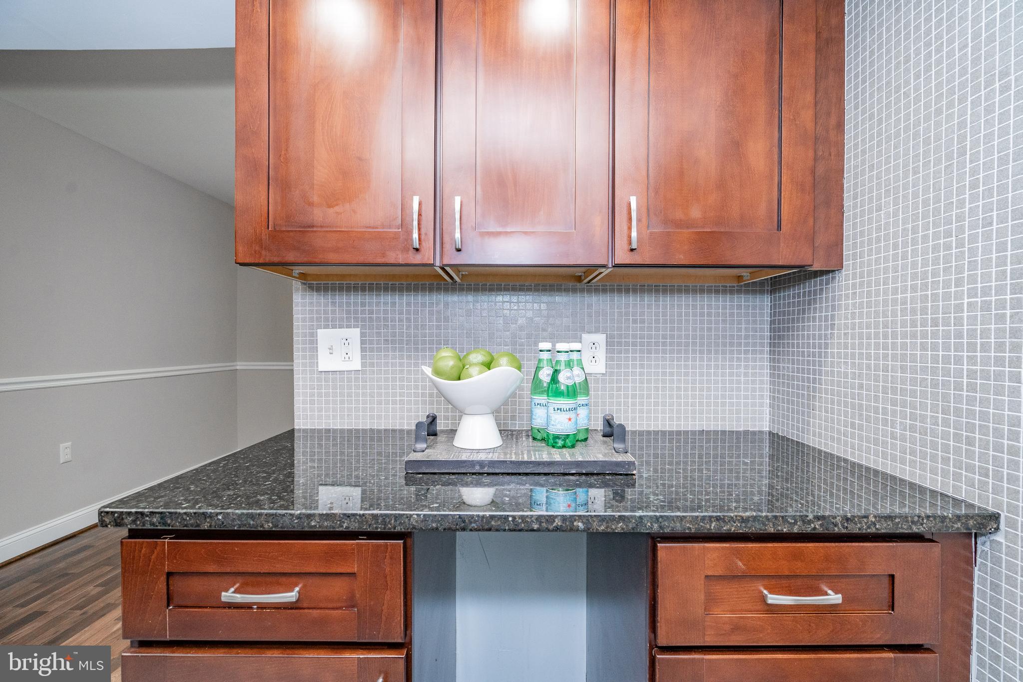 1406 Northgate Square, Unit 2C Reston, VA 20190 - Photo 18 of 53 Gallery Image 18