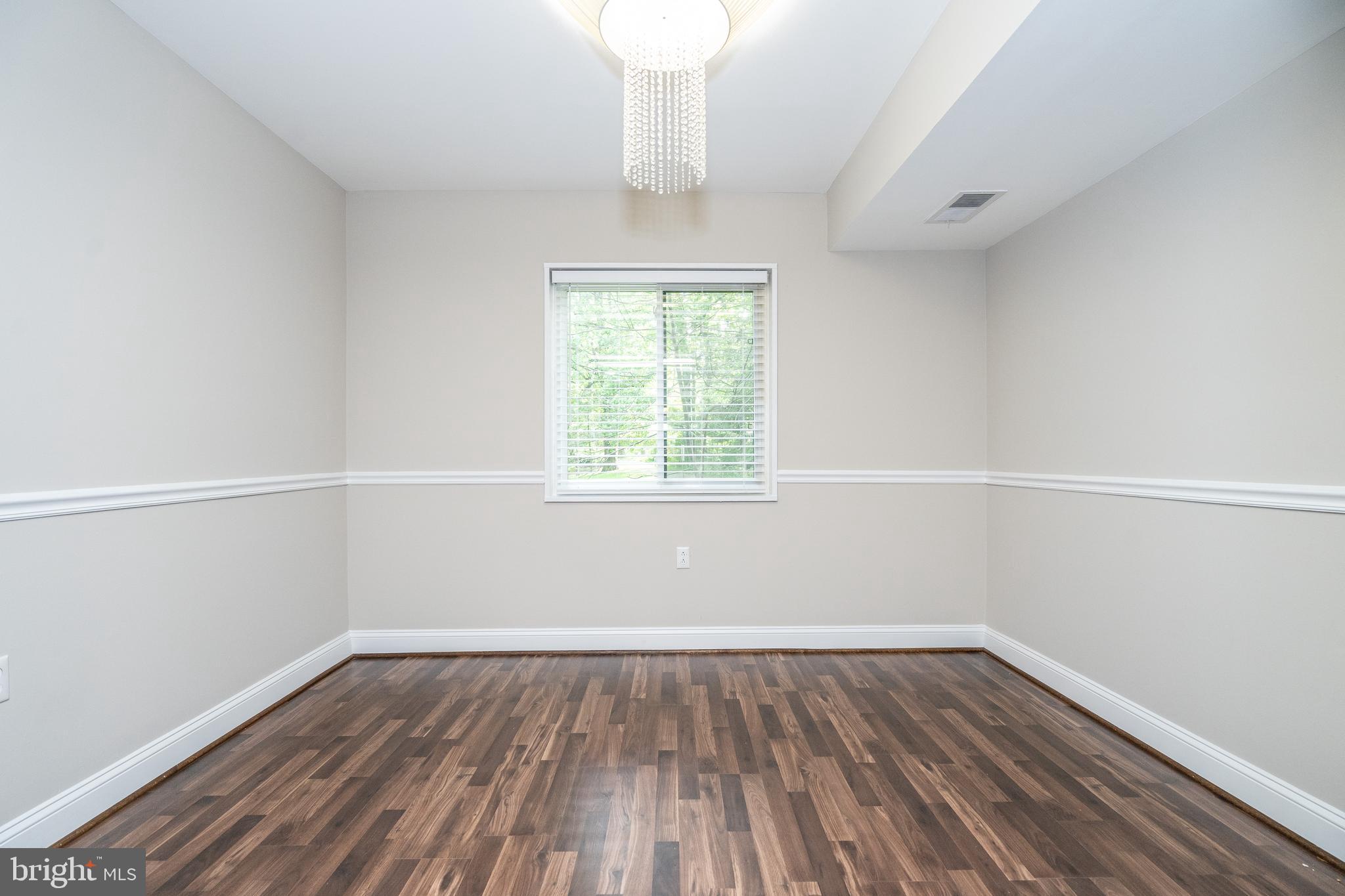 1406 Northgate Square, Unit 2C Reston, VA 20190 - Photo 20 of 53 Gallery Image 20