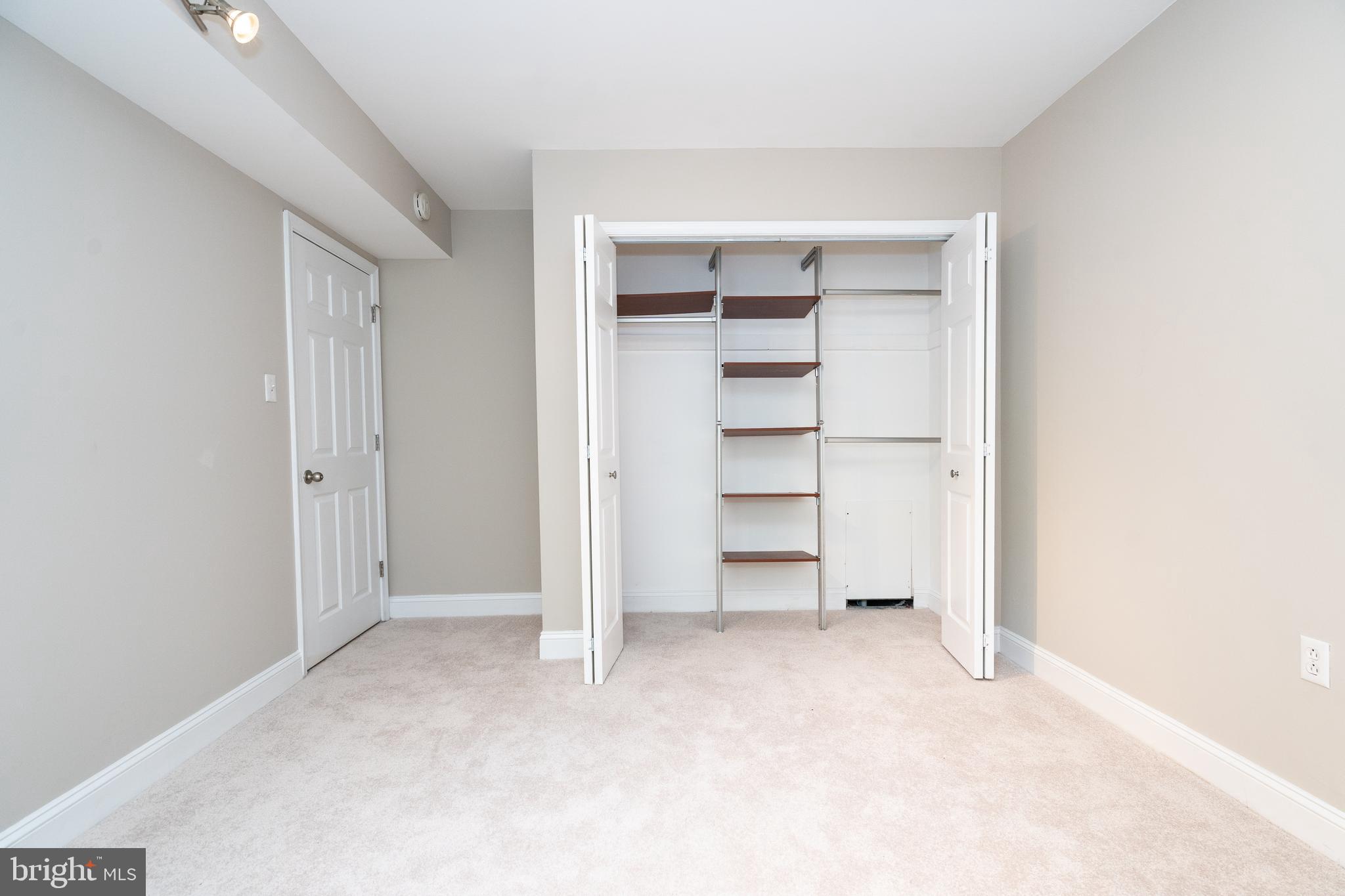 1406 Northgate Square, Unit 2C Reston, VA 20190 - Photo 27 of 53 Gallery Image 27