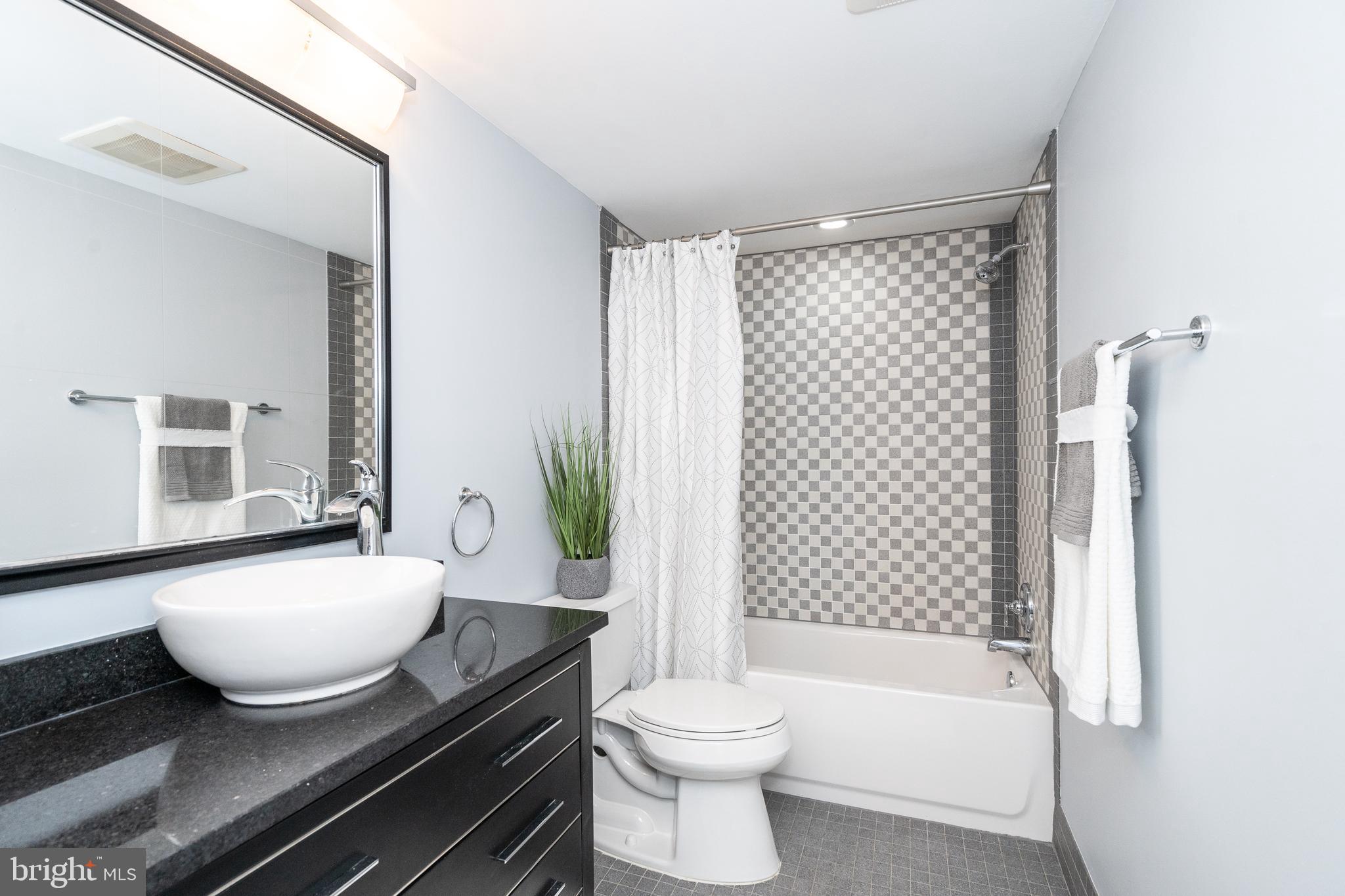 1406 Northgate Square, Unit 2C Reston, VA 20190 - Photo 29 of 53 Gallery Image 29