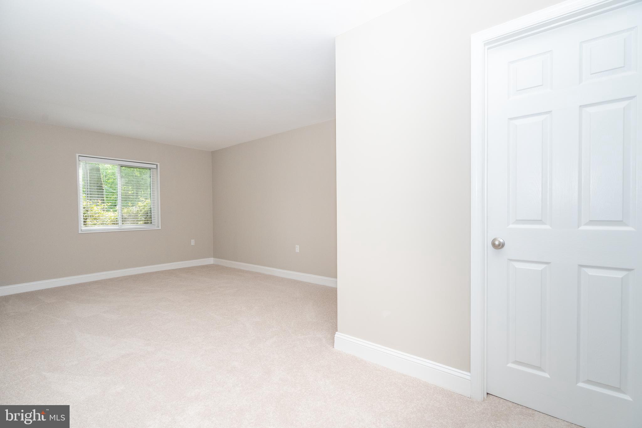 1406 Northgate Square, Unit 2C Reston, VA 20190 - Photo 33 of 53 Gallery Image 33