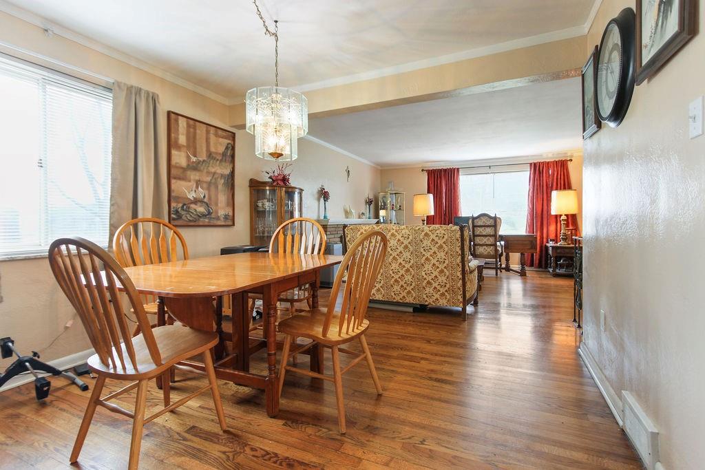 2025 Beulah Road Pittsburgh, PA 15235 - Photo 18 of 43 Open to living room