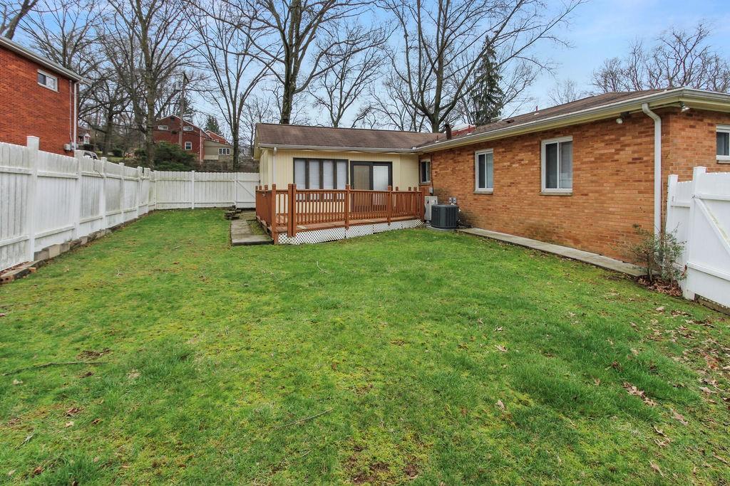 2025 Beulah Road Pittsburgh, PA 15235 - Photo 7 of 43