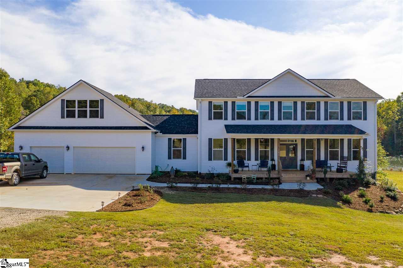 701 Tugaloo Road Travelers Rest, SC 29690 - Photo 4 of 36 Gallery Image 4