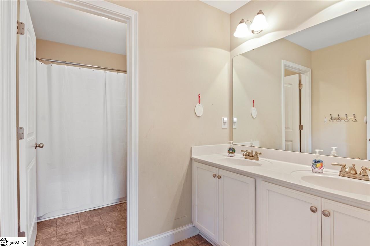 701 Tugaloo Road Travelers Rest, SC 29690 - Photo 34 of 36 Gallery Image 34