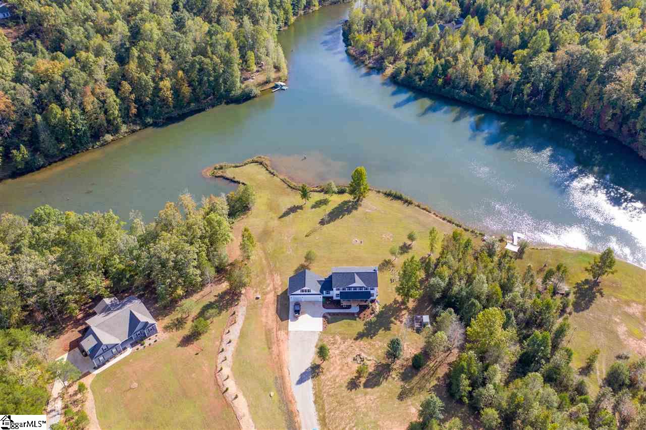 701 Tugaloo Road Travelers Rest, SC 29690 - Photo 8 of 36 Gallery Image 8