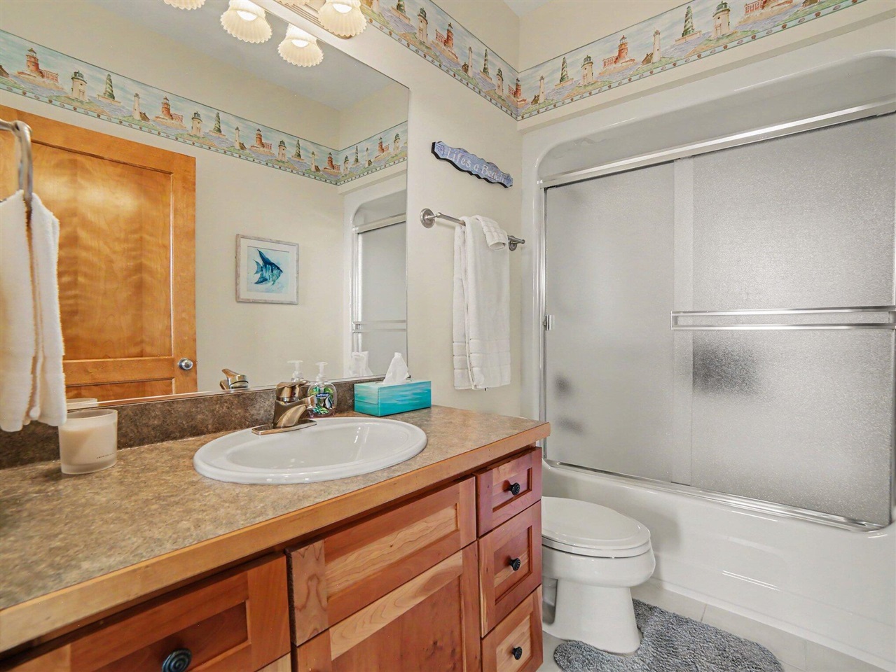 300 South Rath Avenue, Unit 22 Ludington, MI 49431 - Photo 17 of 28