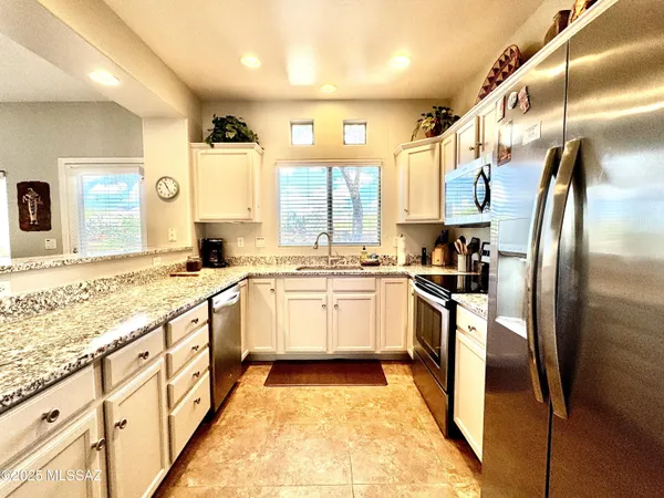 $2,500 | 655 West Vistoso Highlands Drive, Unit 104, Tucson, AZ 85755