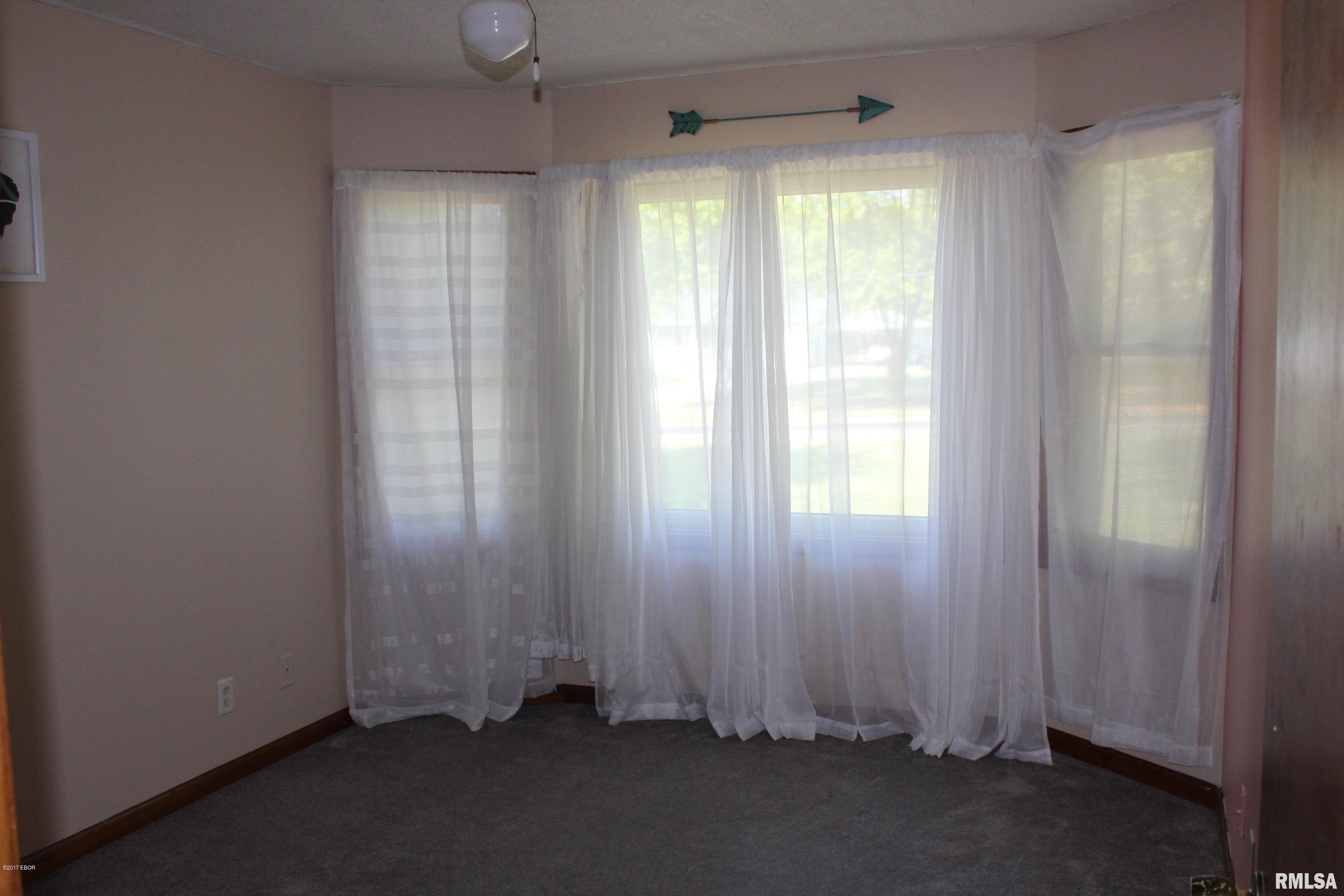 14627 Eastland Road Marion, IL 62959 - Photo 15 of 28 Gallery Image 15