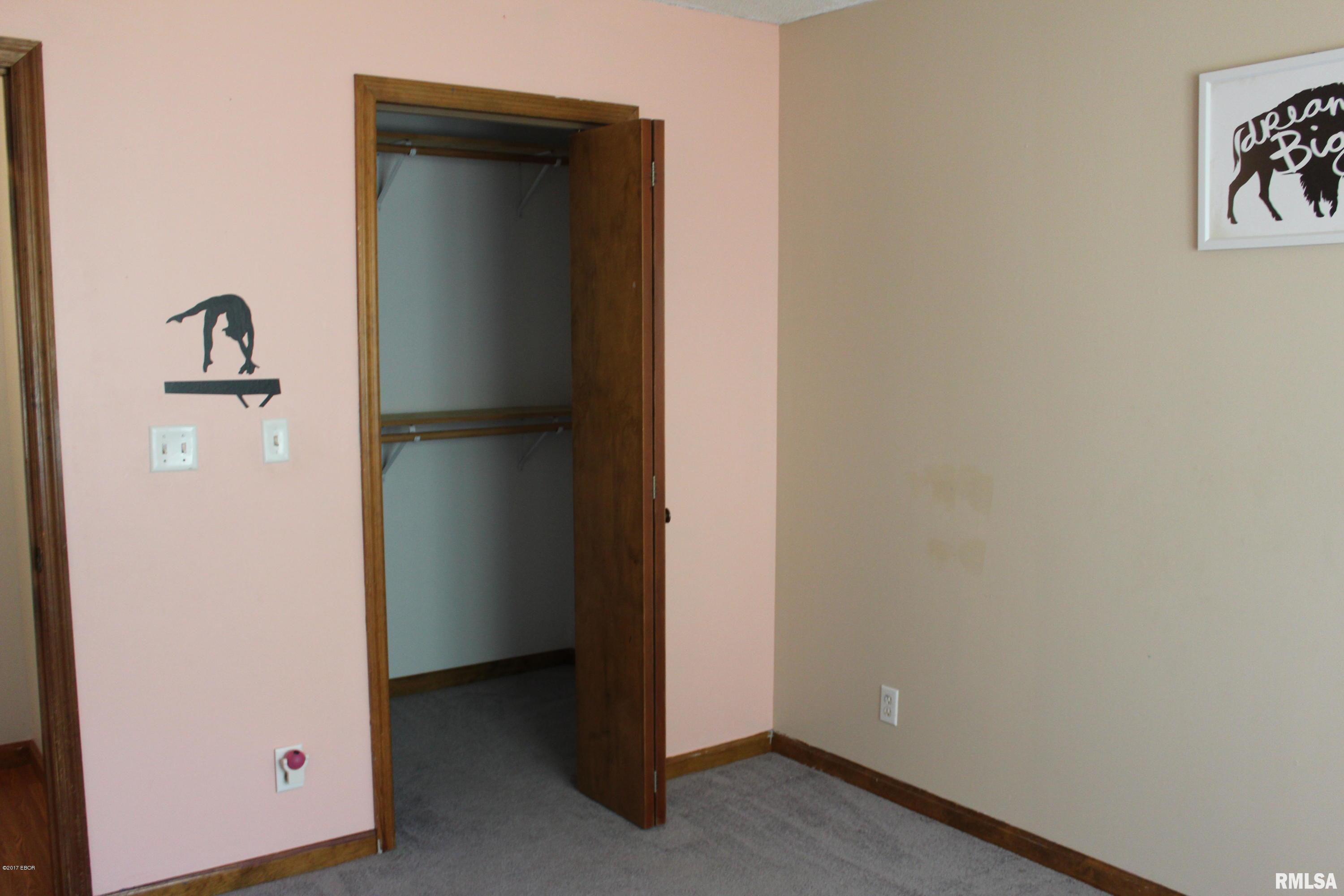 14627 Eastland Road Marion, IL 62959 - Photo 16 of 28 Gallery Image 16