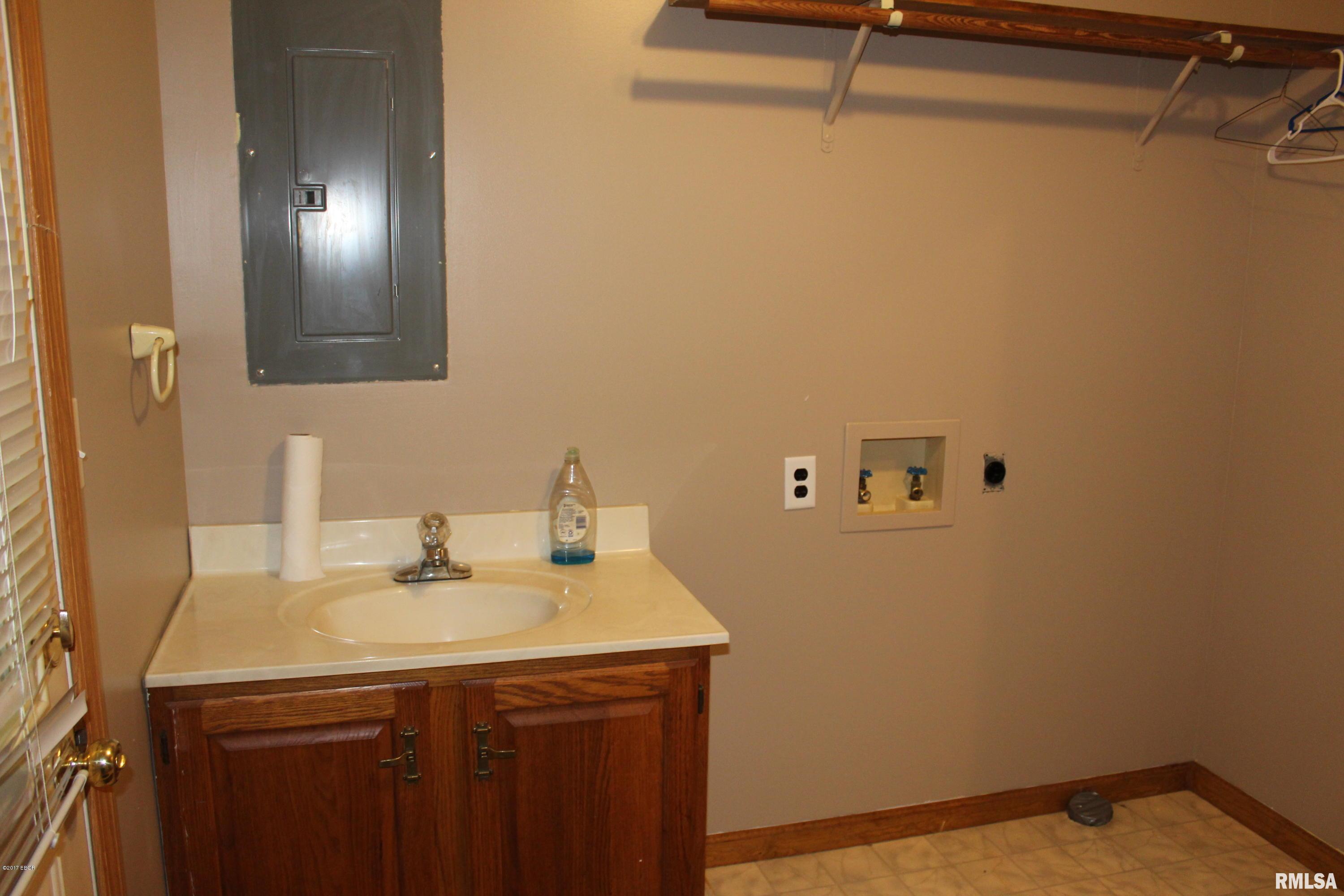14627 Eastland Road Marion, IL 62959 - Photo 20 of 28 Gallery Image 20