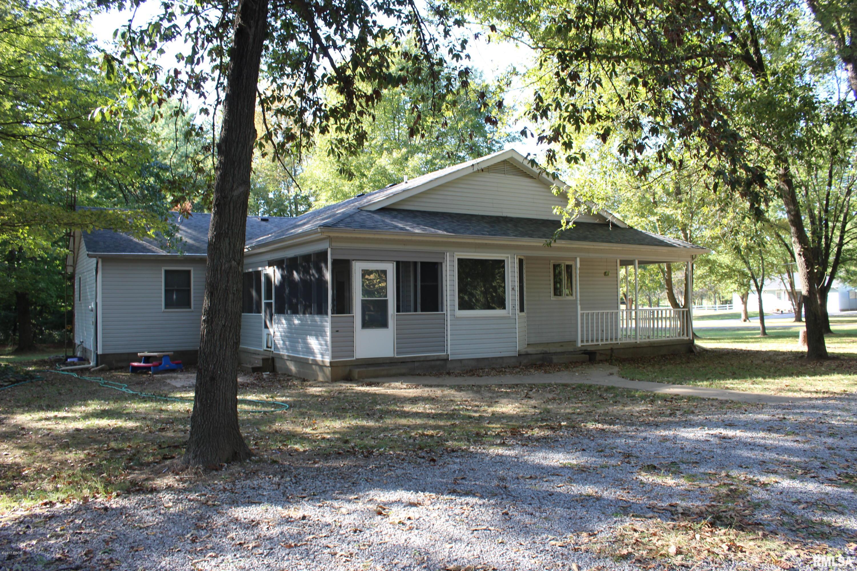 14627 Eastland Road Marion, IL 62959 - Photo 3 of 28 Gallery Image 3