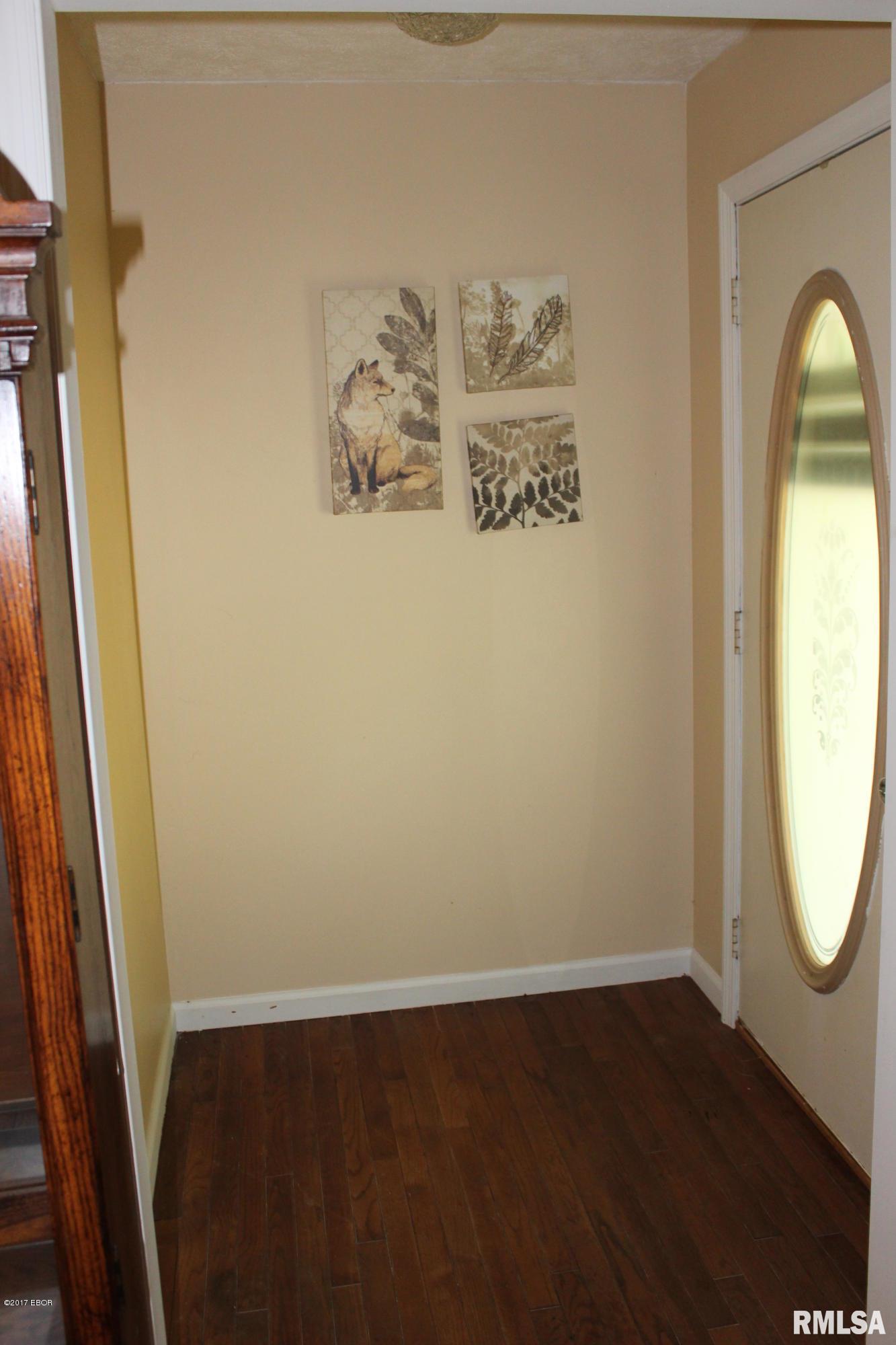 14627 Eastland Road Marion, IL 62959 - Photo 8 of 28 Gallery Image 8
