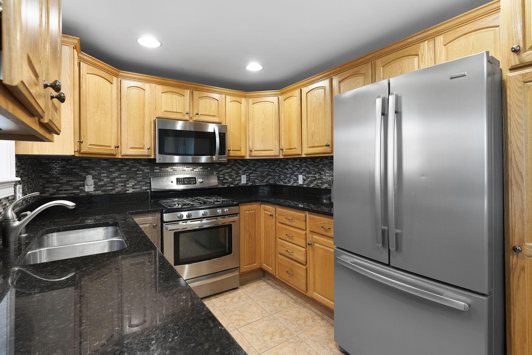 22 Tasker Street, Unit 12 Saco, ME 04072 - Photo 16 of 30 11-web-or-mls-DSC06752