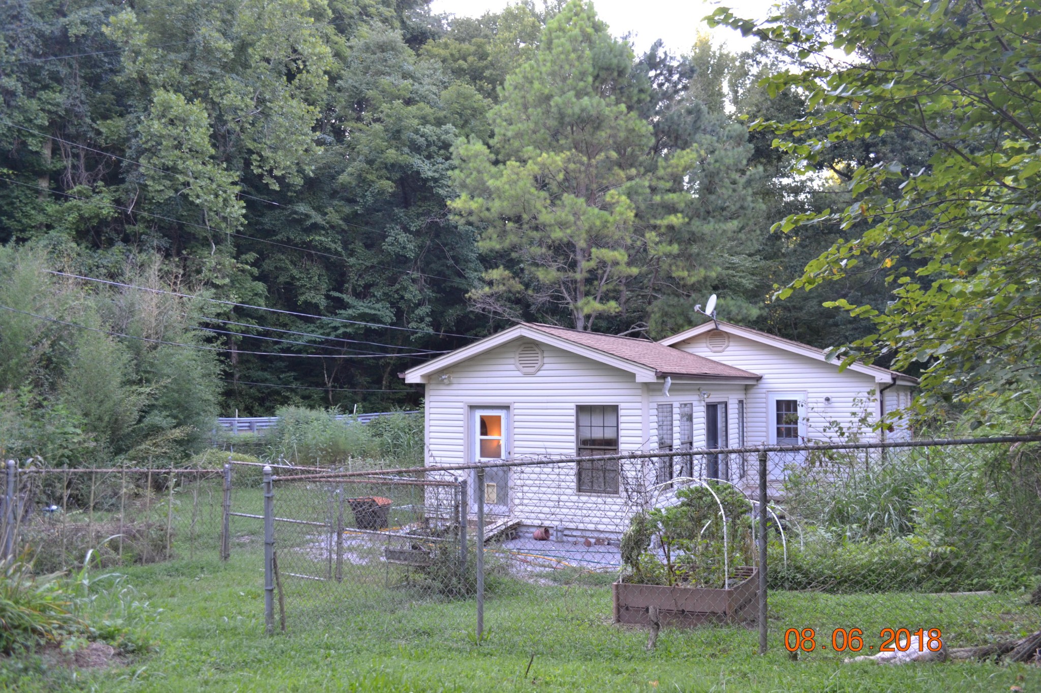 7304 Neubert Springs Road Knoxville, TN 37920 - Photo 16 of 17 Gallery Image 16