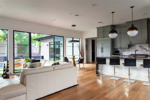 $1,998,000 | 6100 Gena Court, Austin, TX 78757