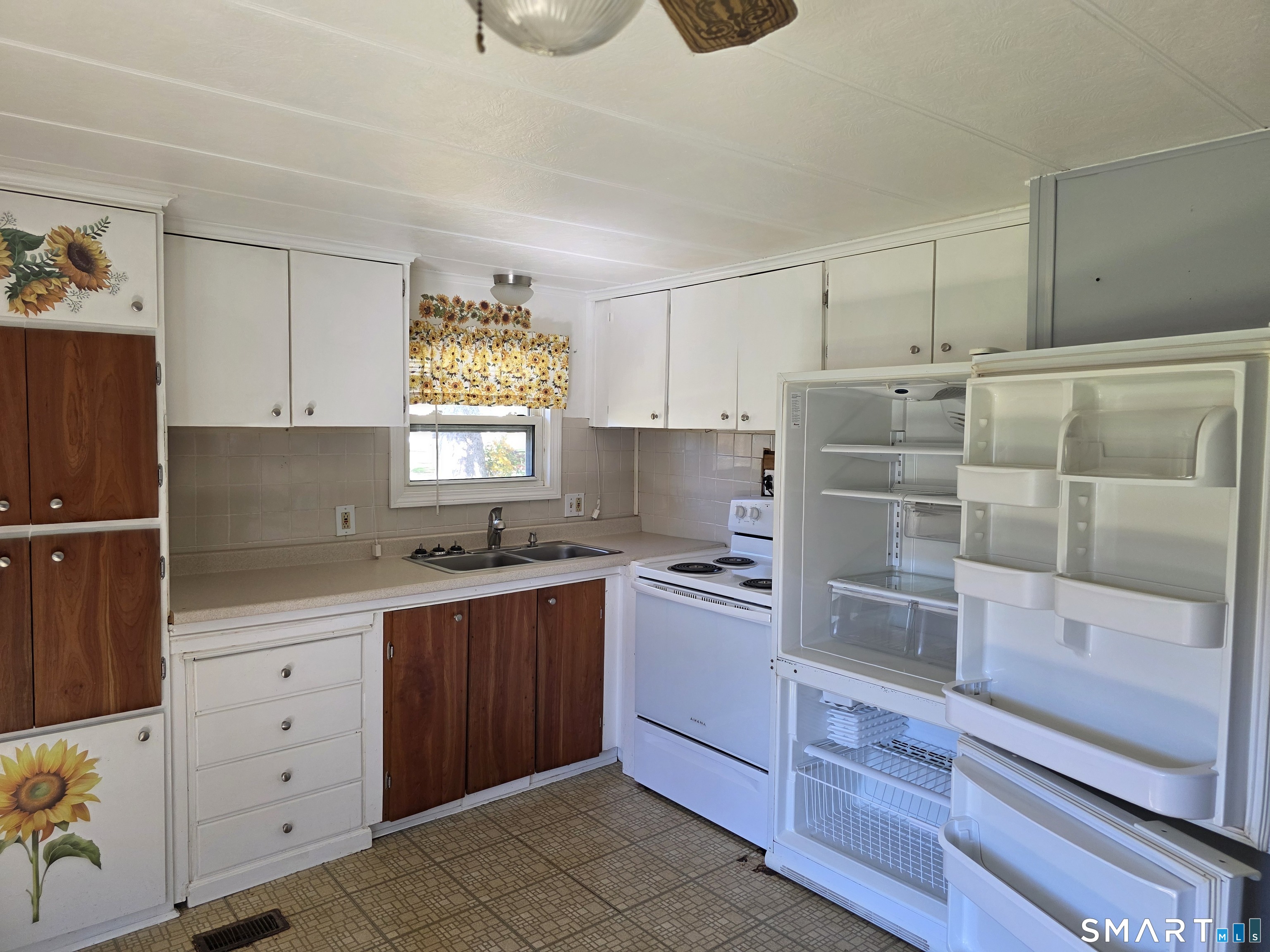 80 Sheldon Road Griswold, CT 06351 - Photo 12 of 33 Gallery Image 12