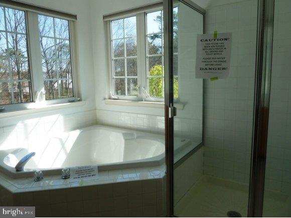 128 Station Road Bayville, NJ 08721 - Photo 12 of 24 Gallery Image 12