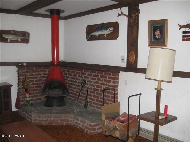104 Wallenpaupack Road Lakeville, PA 18438 - Photo 10 of 20