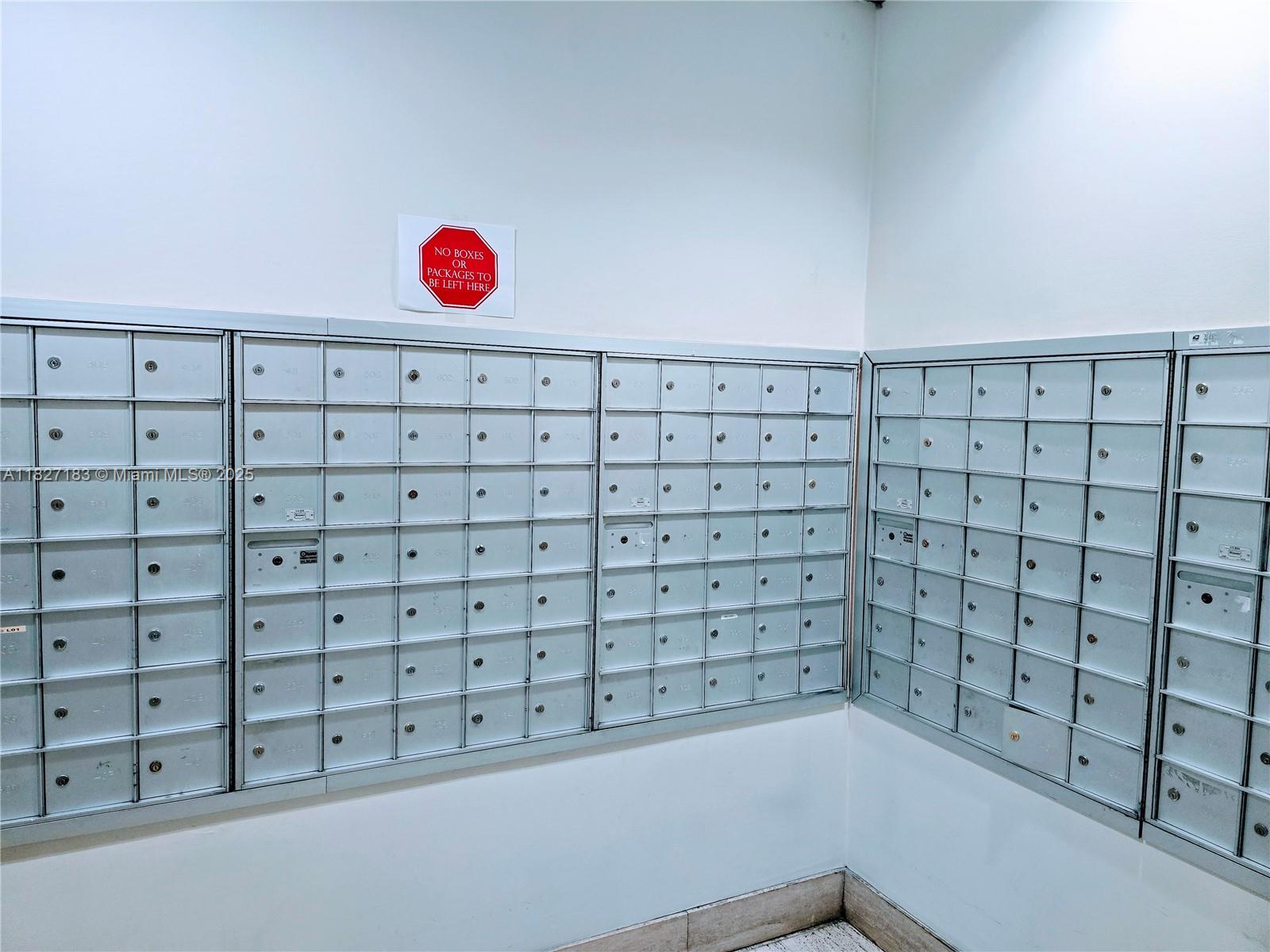 999 Brickell Bay Drive, Unit 1908 Miami, FL 33131 - Photo 17 of 38