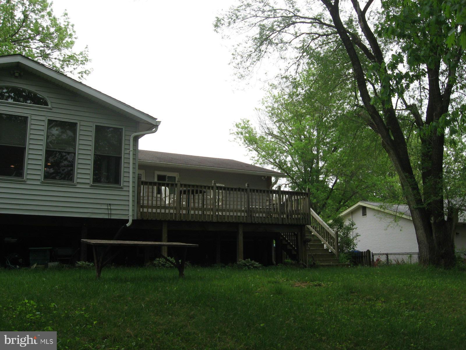 11804 Smoketree Road Potomac, MD 20854 - Photo 24 of 24 Exterior (Rear)