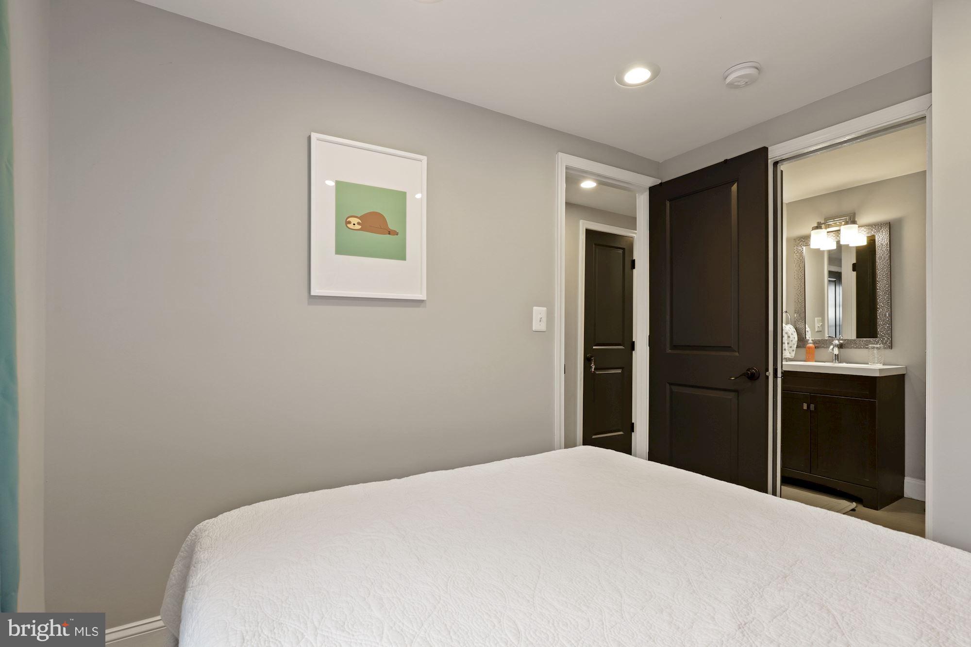 1634 Ridge Place Southeast Washington, DC 20020 - Photo 22 of 27 Gallery Image 22