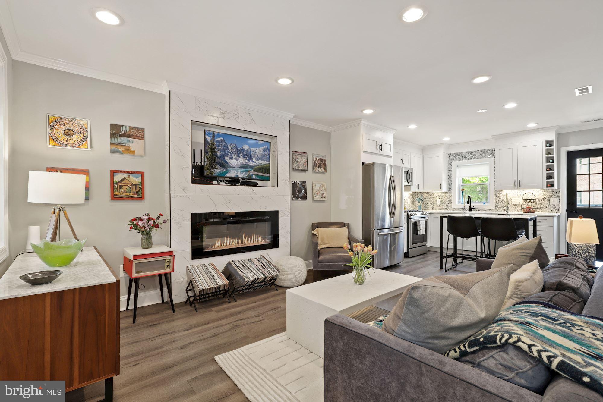 1634 Ridge Place Southeast Washington, DC 20020 - Photo 4 of 27 Wow! This one is pristine.