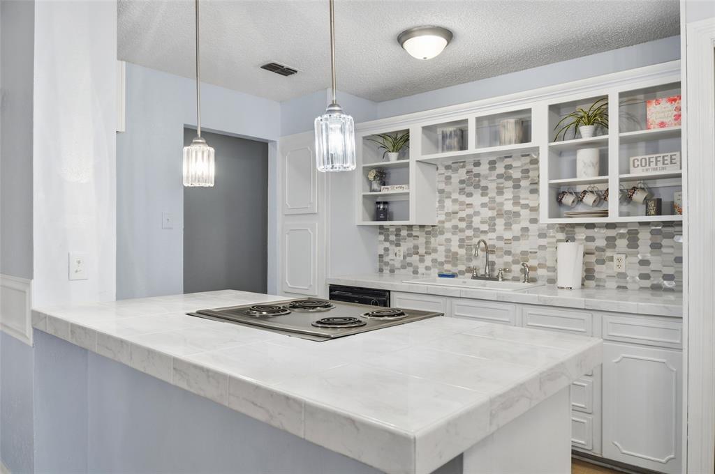 1216 Patrick Street Crowley, TX 76036 - Photo 12 of 30