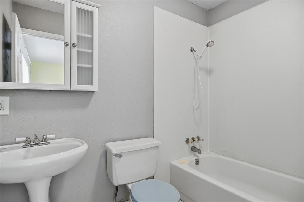 1216 Patrick Street Crowley, TX 76036 - Photo 19 of 30