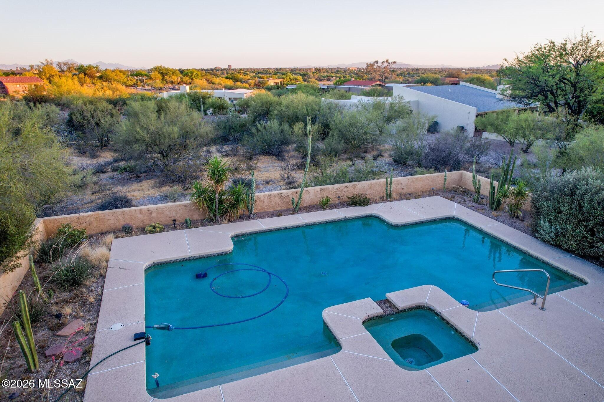 6090 East River Road Tucson, AZ 85750 - Photo 38 of 49