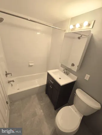 $1,850 | 2754 Hollywood Road, Unit 101, Falls Church, VA 22043