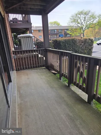 $1,850 | 2754 Hollywood Road, Unit 101, Falls Church, VA 22043