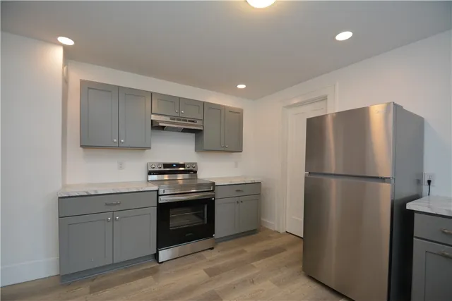 $1,600 | 34 Terrace Park, Rochester, NY 14619