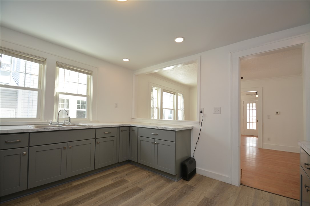 34 Terrace Park Rochester, NY 14619 - Photo 5 of 22 SOOOOO much counter space and open to the dining r