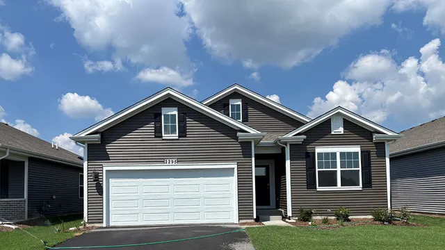 $364,990 | 2295 Tupelo Way, Wonder Lake, IL 60097
