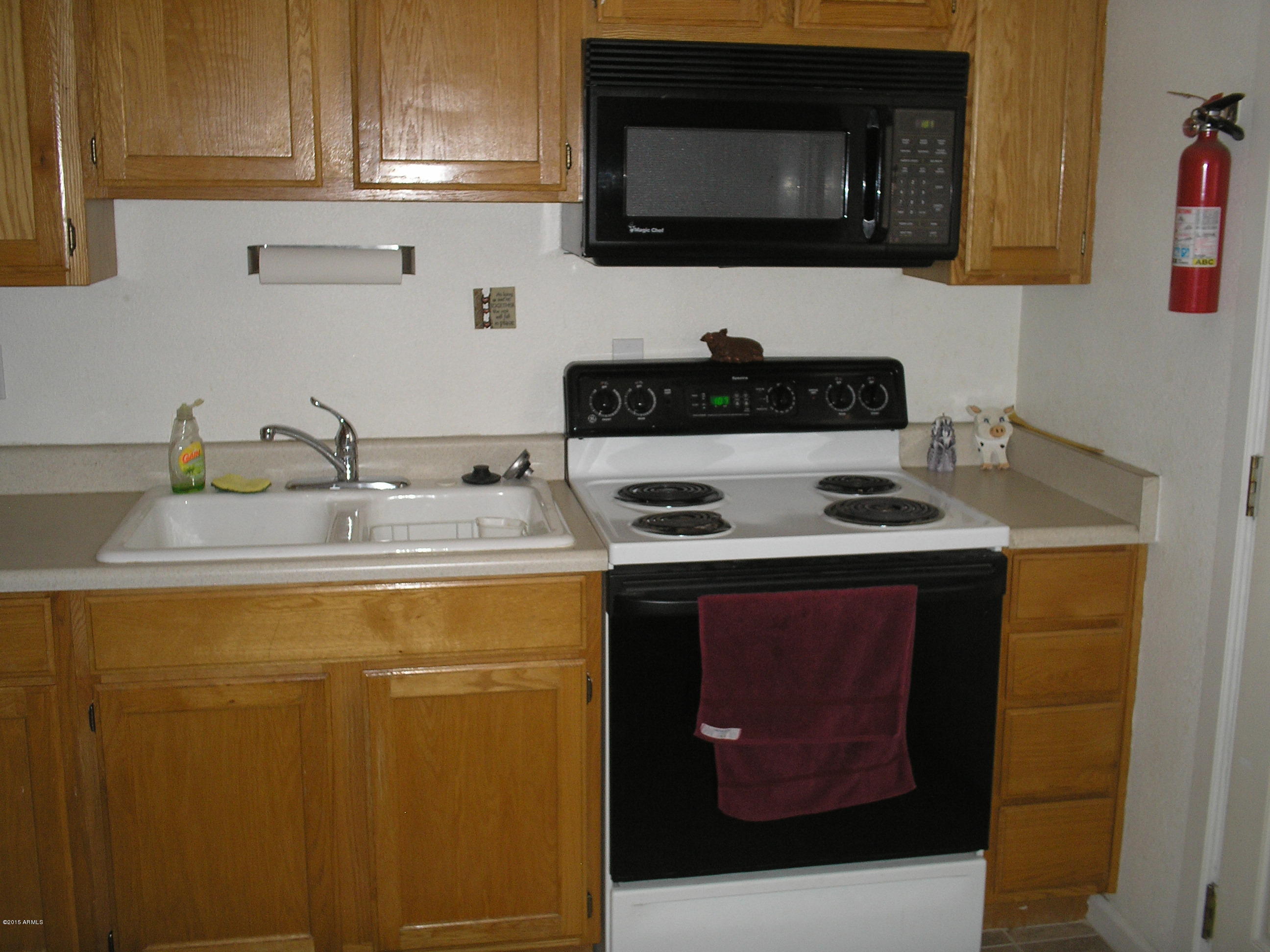 820 West Knox Road Chandler, AZ 85225 - Photo 11 of 14 820-822 W. Knox 007