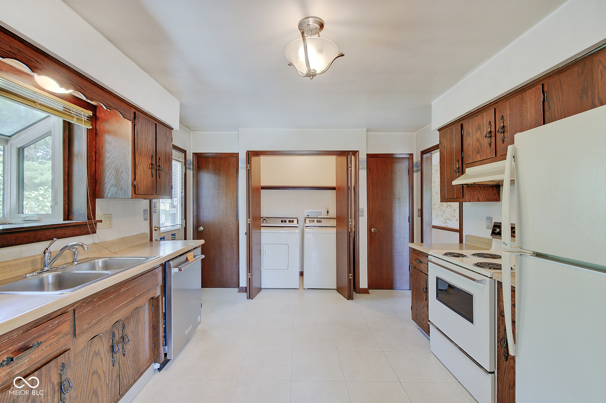 4422 Fairview Road Greenwood, IN 46142 - Photo 14 of 42 Gallery Image 14