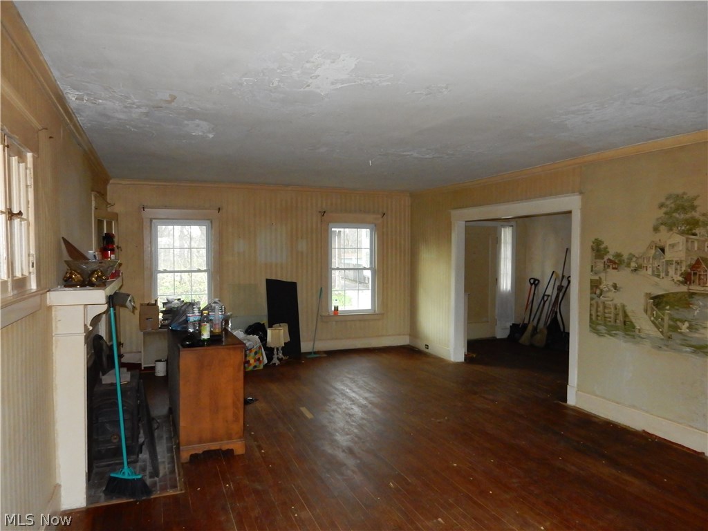 3060 Somerton Road Cleveland, OH 44118 - Photo 6 of 34