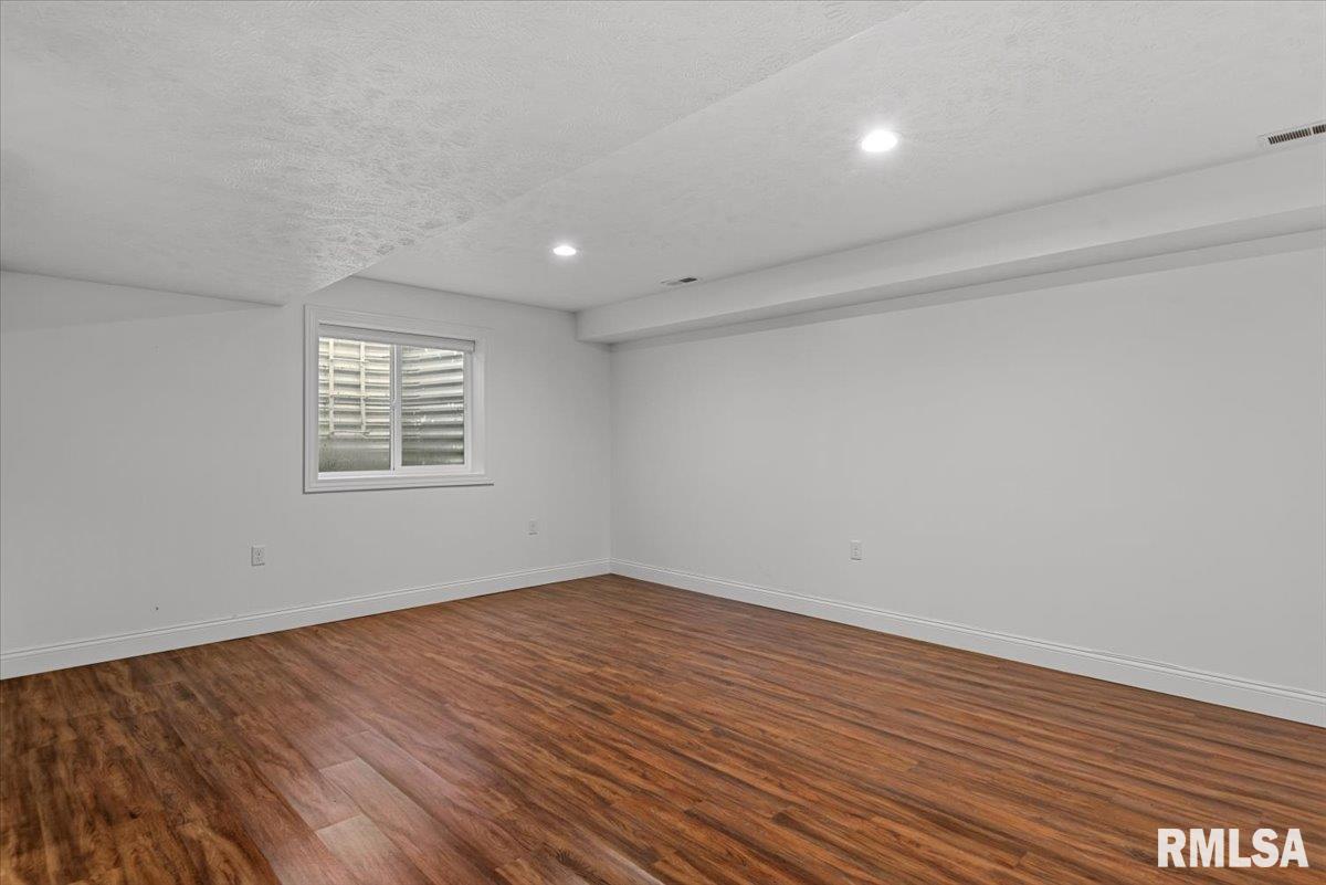 3516 Fernwood Drive Springfield, IL 62711 - Photo 38 of 68