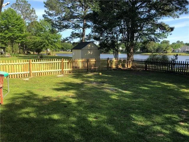 $2,300 | Undisclosed Address, Mandeville, LA 70448