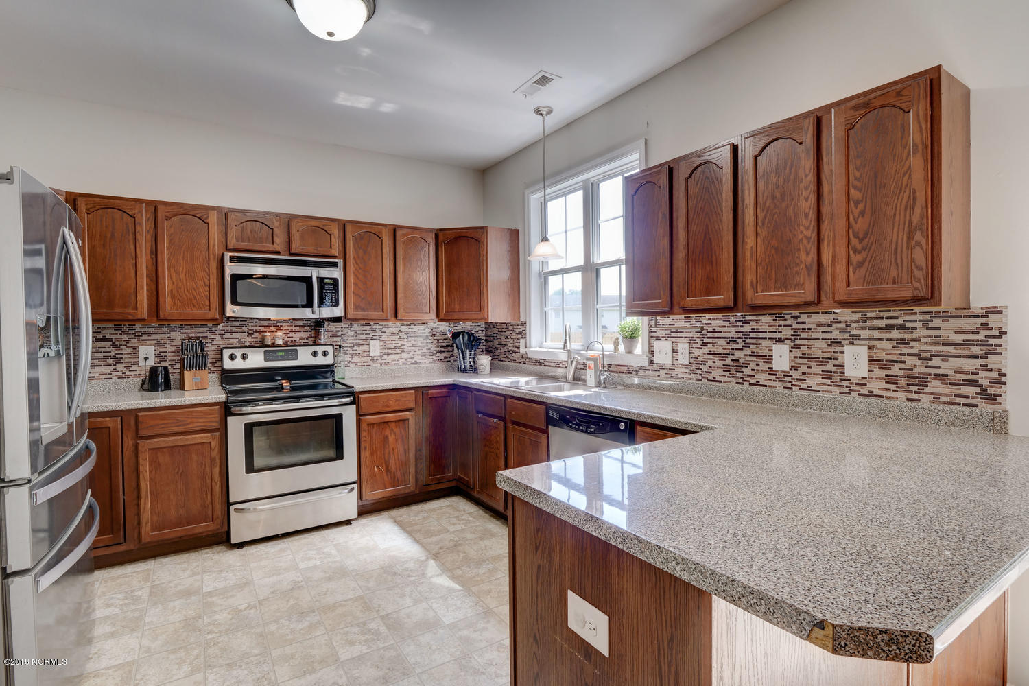 367 Cow Horn Road Richlands, NC 28574 - Photo 7 of 24 367 Cow Horn Rd Richlands NC-large-007-2